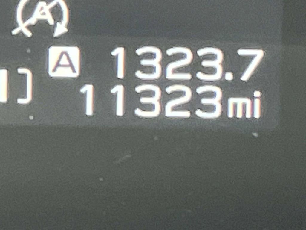 Used 2025 Subaru Forester Premium w/ Convenience Package #2 image 35