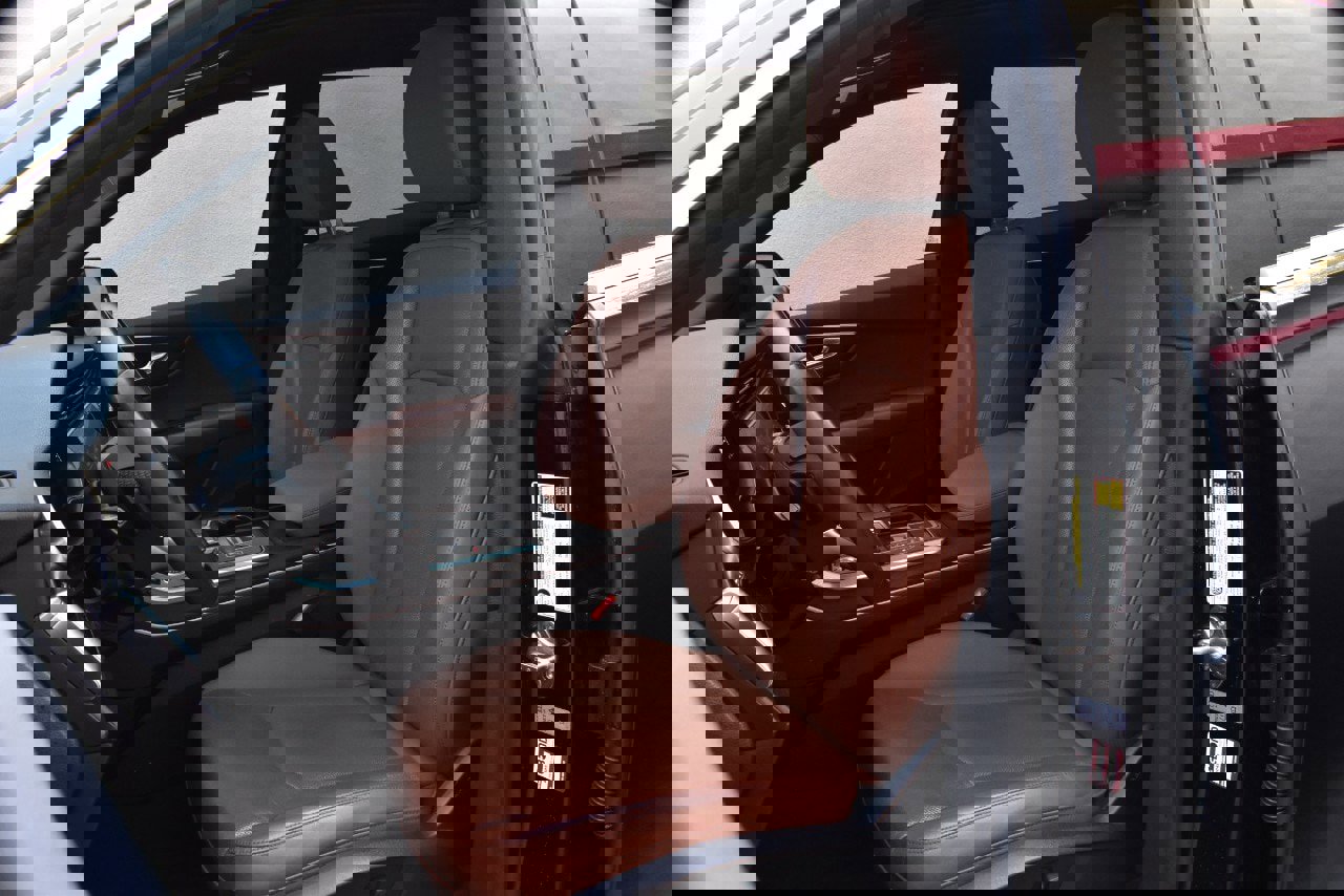 Used 2021 Audi Q8 Premium Plus image 17