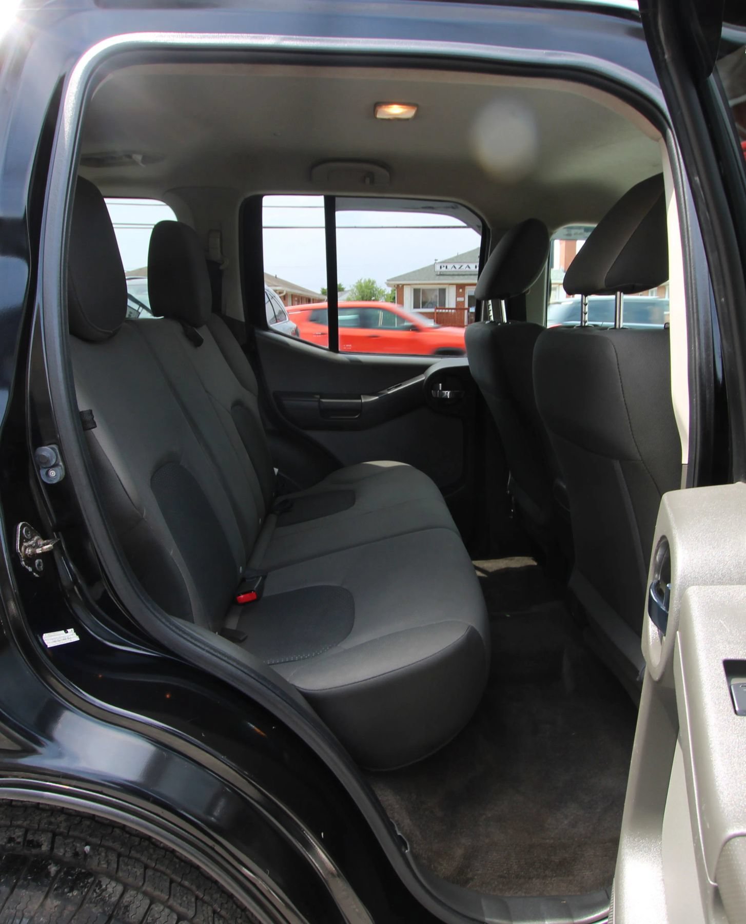 Used 2015 Nissan Xterra S w/ Value Package AWD/4WD image 12