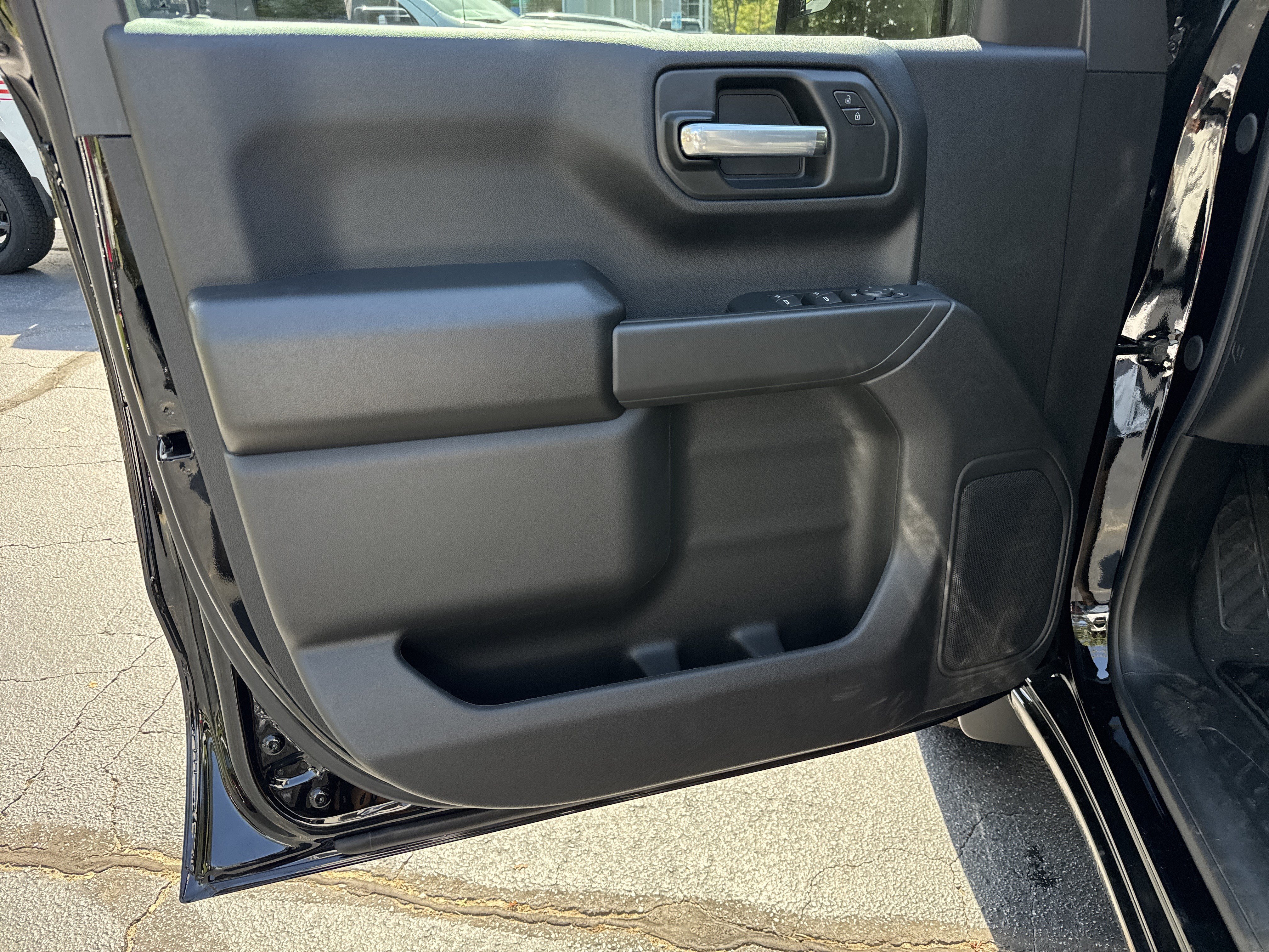 New 2026 Chevrolet Silverado 1500 Custom RWD image 10