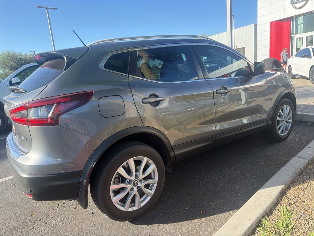 Certified 2022 Nissan Rogue Sport SV FWD image 4