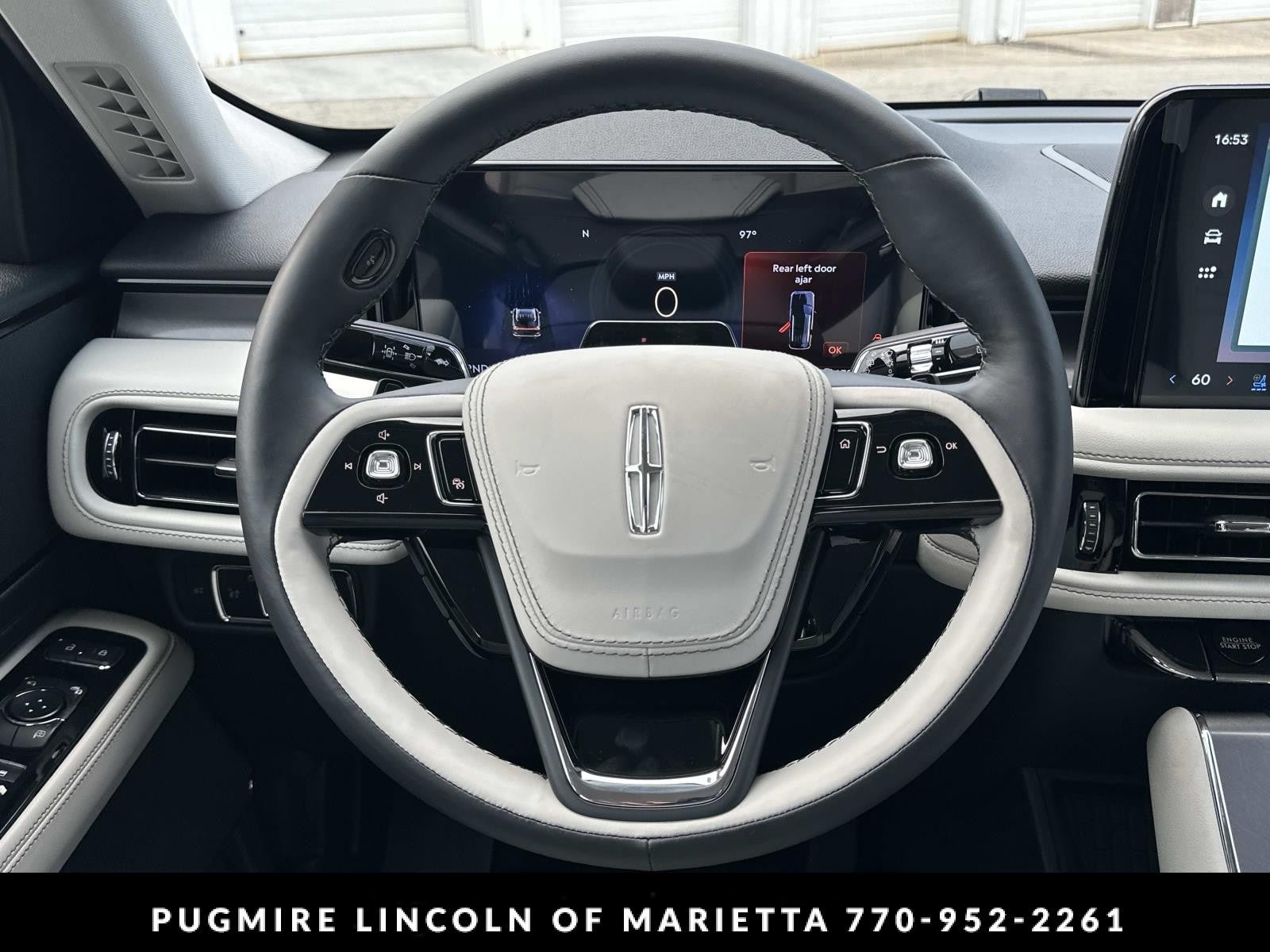 New 2026 Lincoln Aviator 2WD image 24