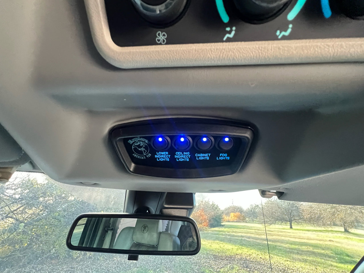 Used 2022 Chevrolet Express 2500 Extended w/ Enhanced Convenience Package image 30