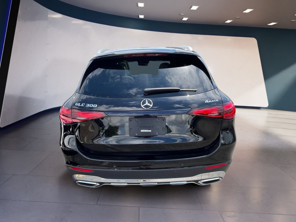 Certified 2023 Mercedes-Benz GLC 300 4MATIC image 4