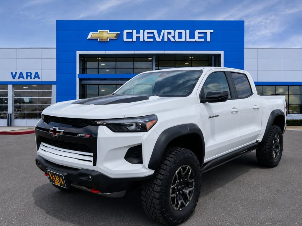 Certified 2024 Chevrolet Colorado ZR2 w/ ZR2 Convenience Package III AWD/4WD image 1