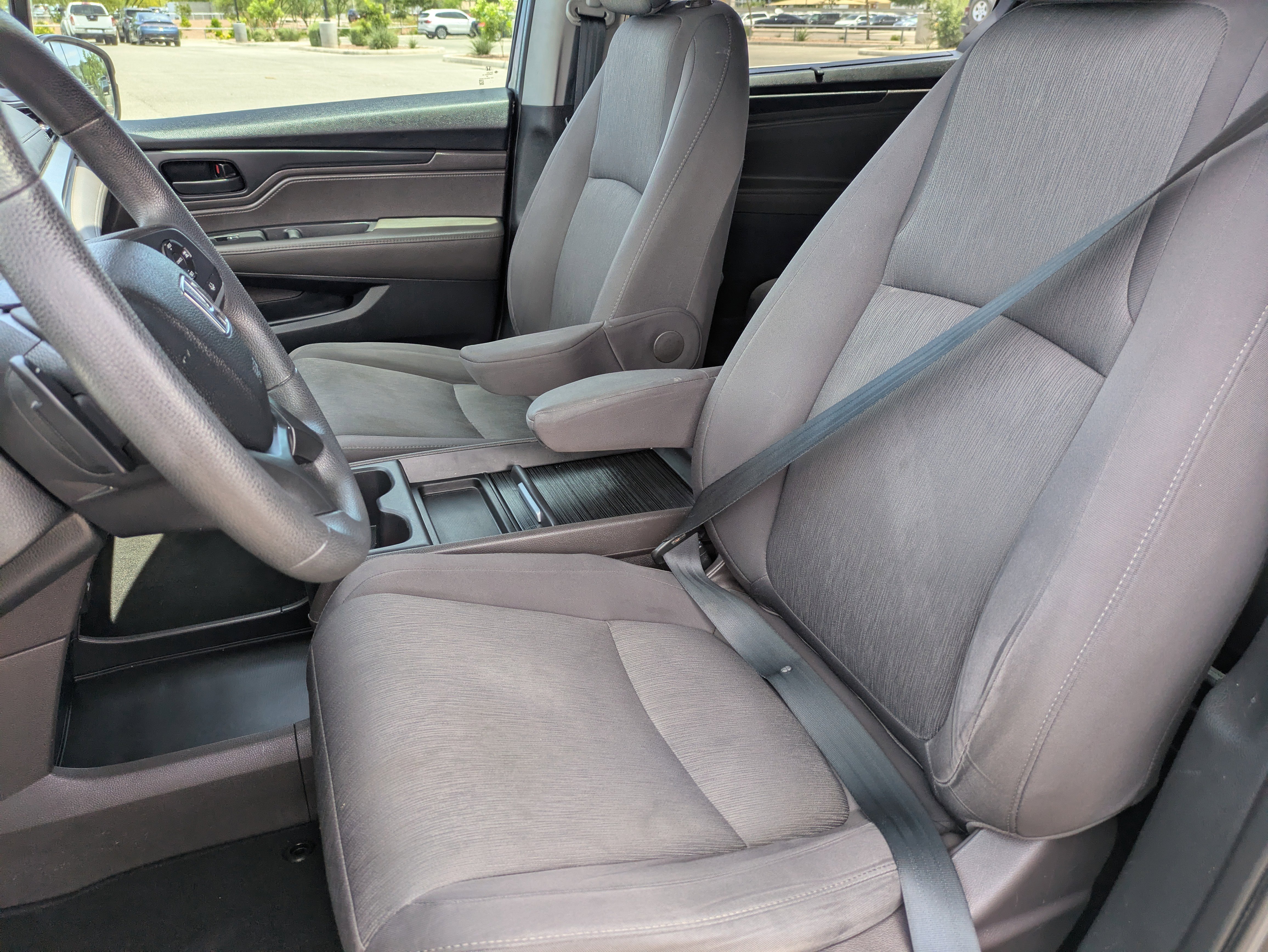 Used 2019 Honda Odyssey EX image 27