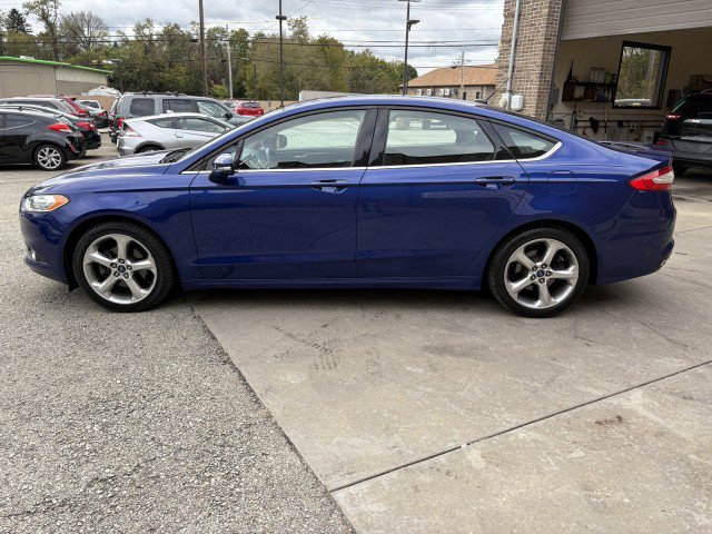 Used 2015 Ford Fusion SE w/ Equipment Group 201A image 6