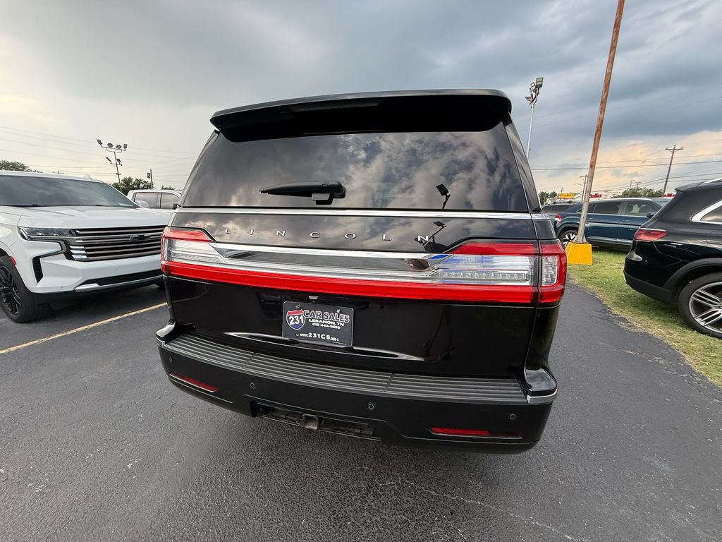 Used 2020 Lincoln Navigator Reserve w/ Luxury Package AWD/4WD image 4