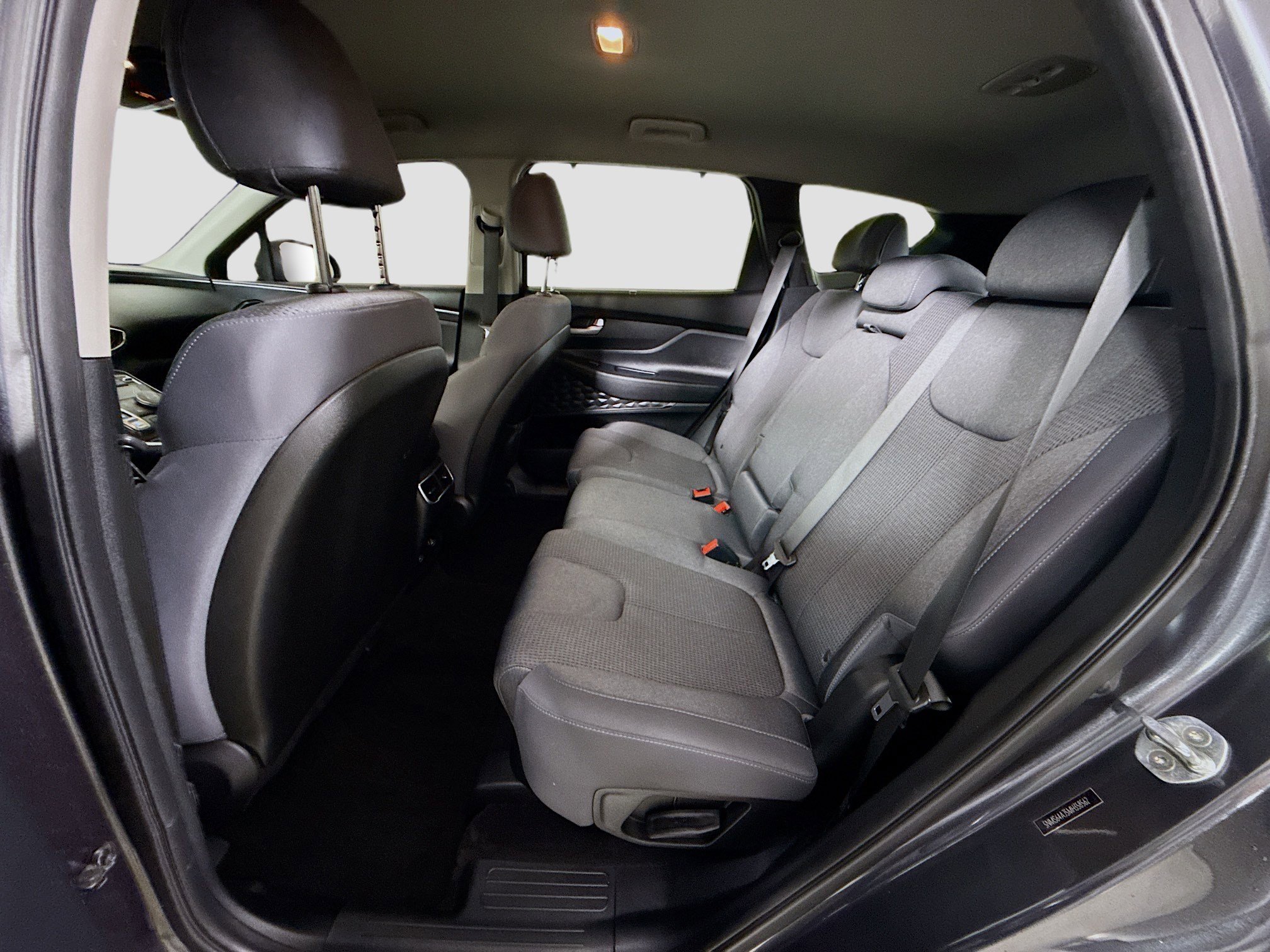 Used 2021 Hyundai Santa Fe SEL w/ Convenience Package image 25