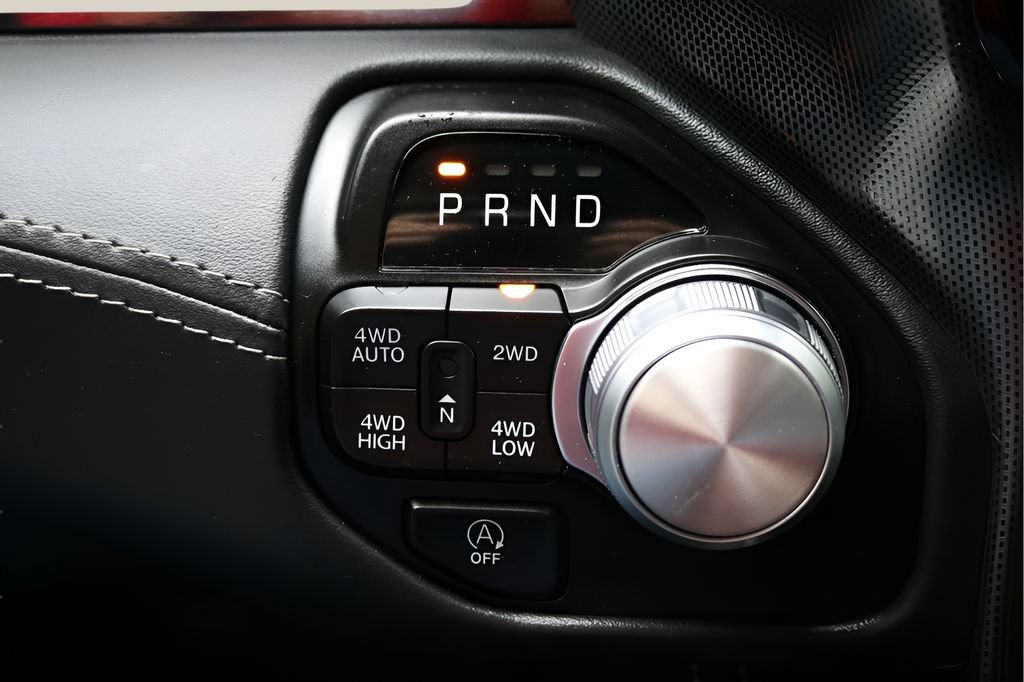 Used 2024 RAM 1500 Limited AWD/4WD image 26