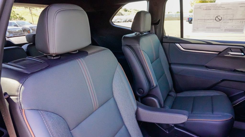 New 2026 GMC Acadia AT4 image 11