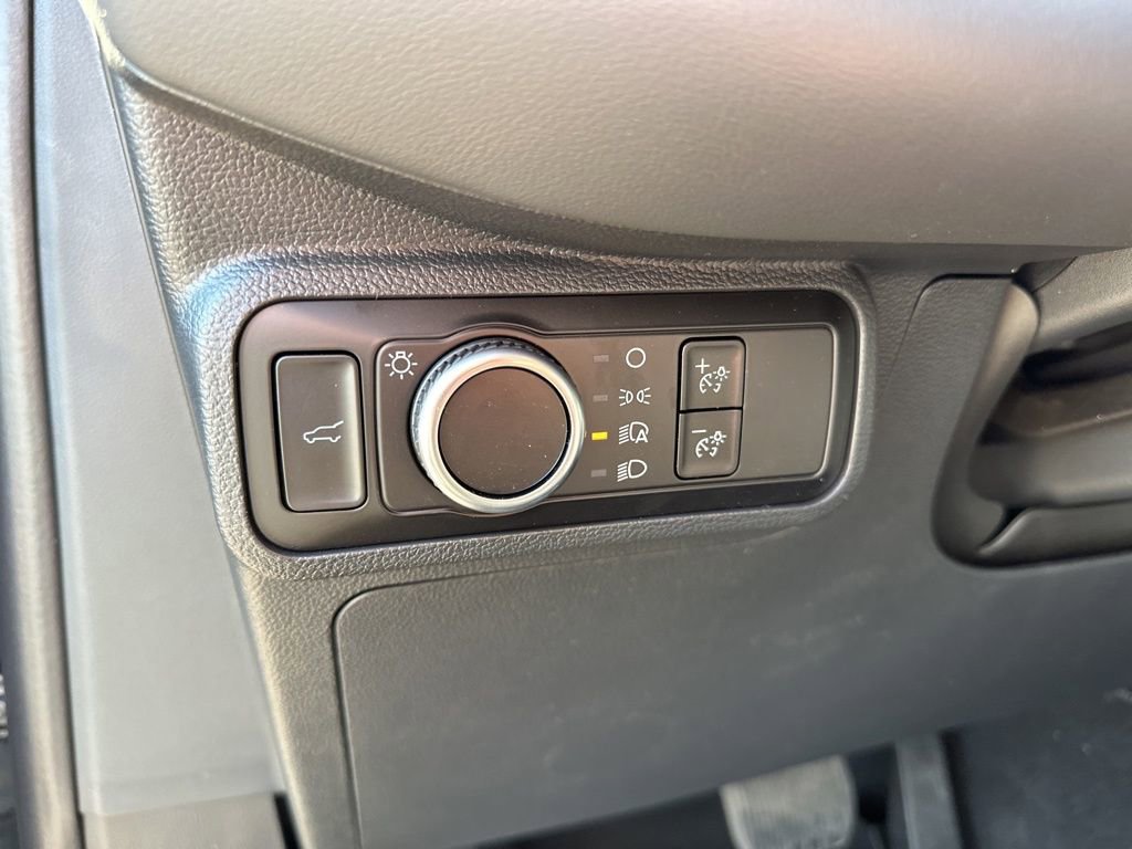 New 2026 Ford Explorer Active image 15