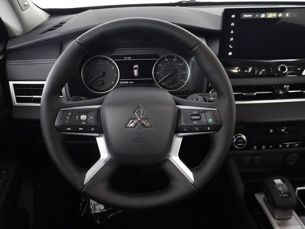 New 2026 Mitsubishi Outlander SE image 39