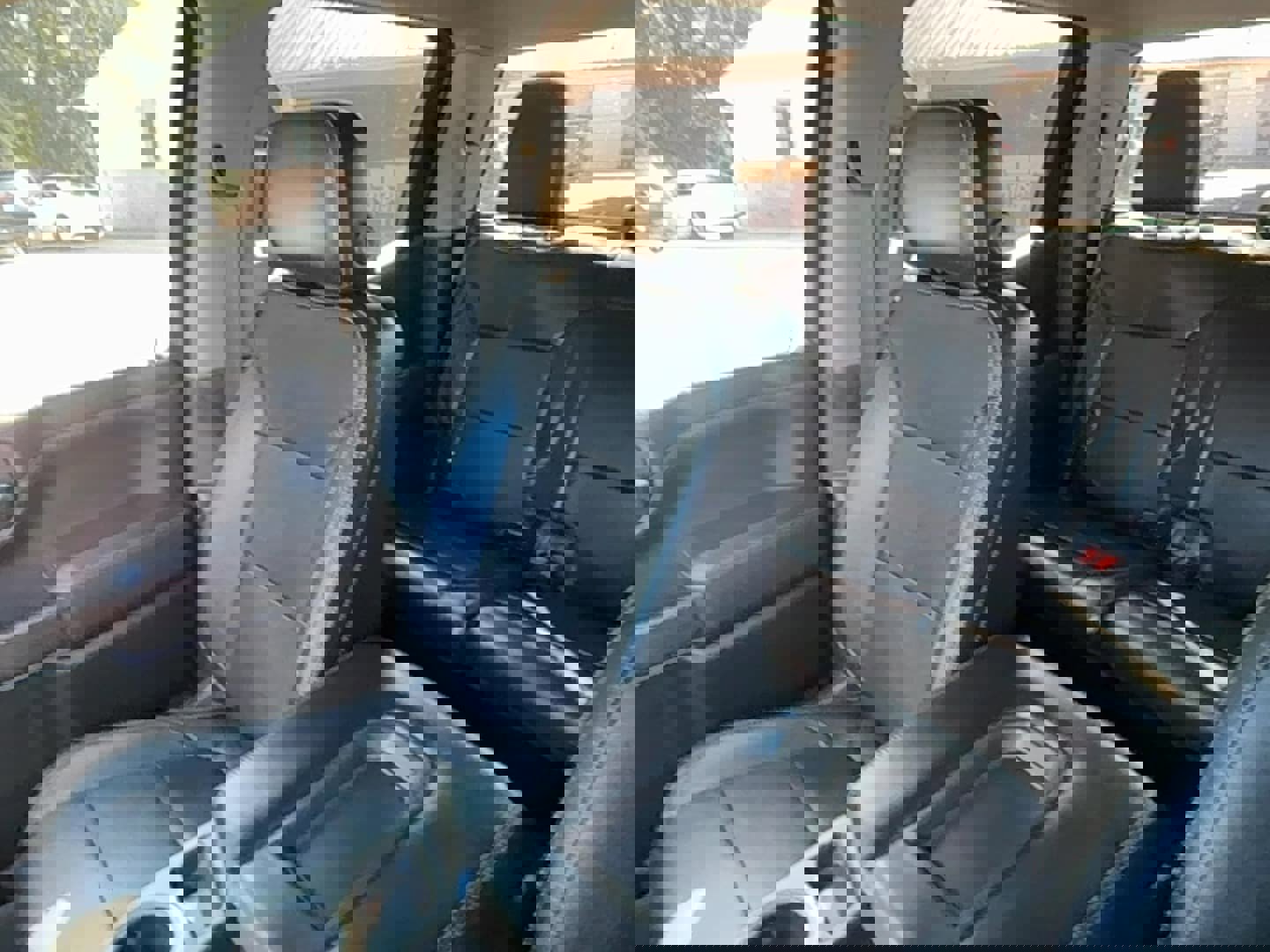 Used 2022 Chevrolet Silverado 1500 LT image 17