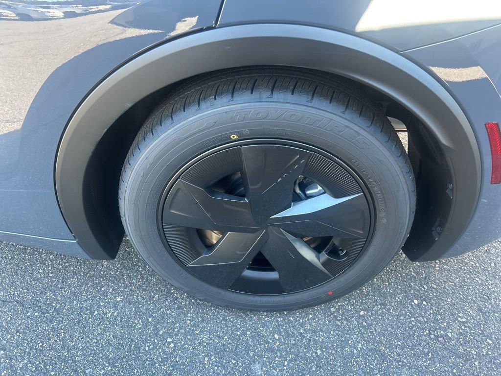 New 2026 Toyota Prius LE image 13