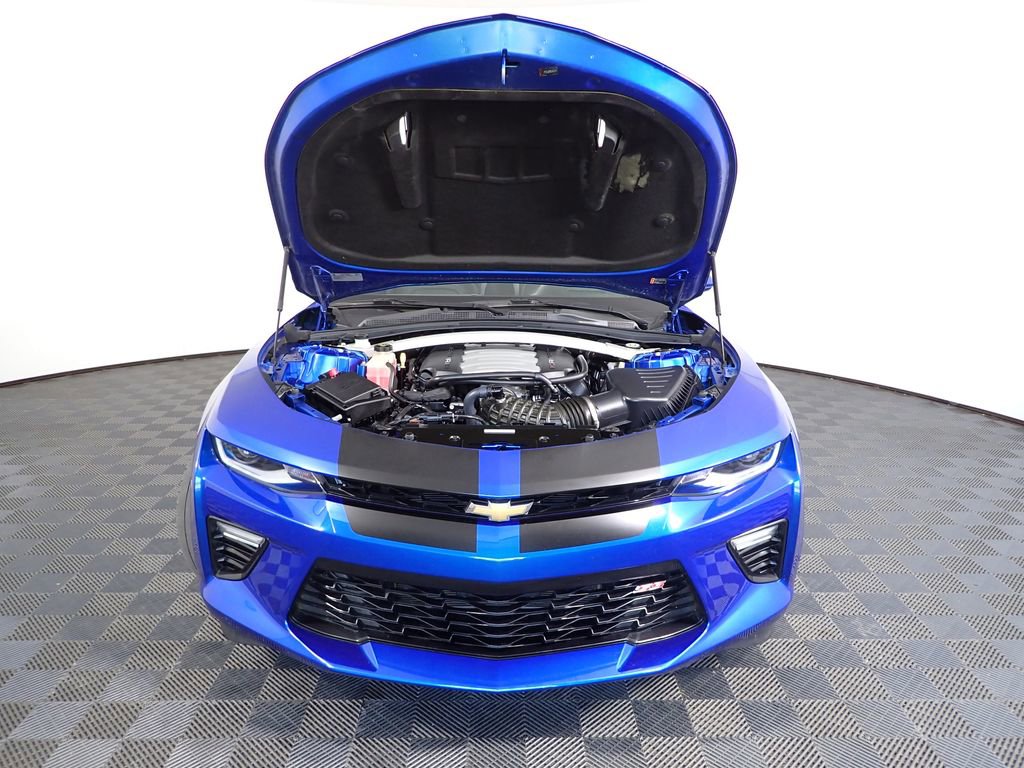 Used 2017 Chevrolet Camaro SS image 12