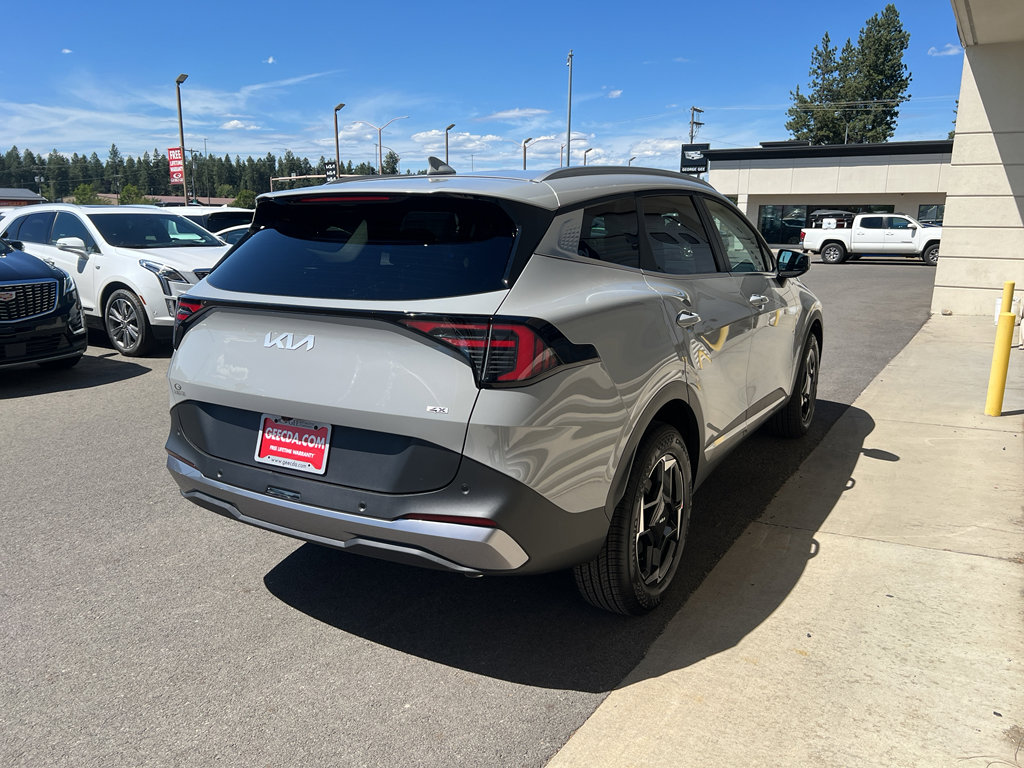 New 2026 Kia Sportage EX image 4