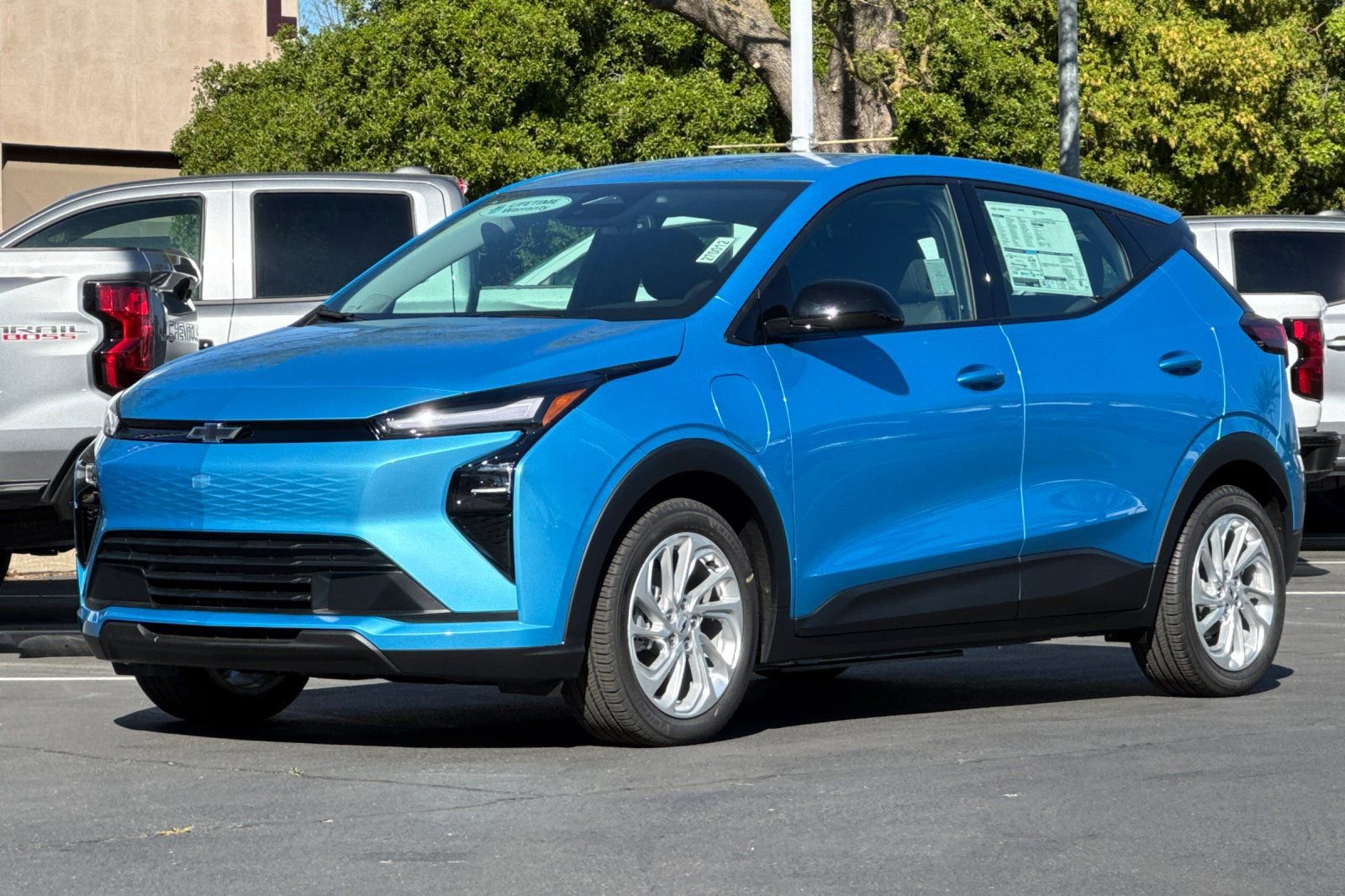 New 2027 Chevrolet Bolt LT w/ Comfort Package image 7