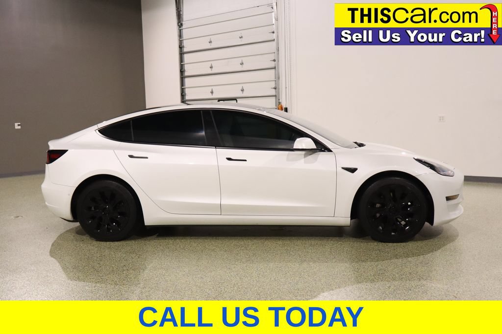 Used 2022 Tesla Model 3 Long Range AWD/4WD image 10