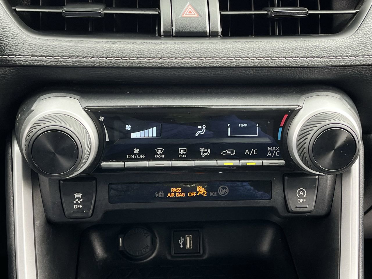 Used 2024 Toyota RAV4 LE FWD image 18