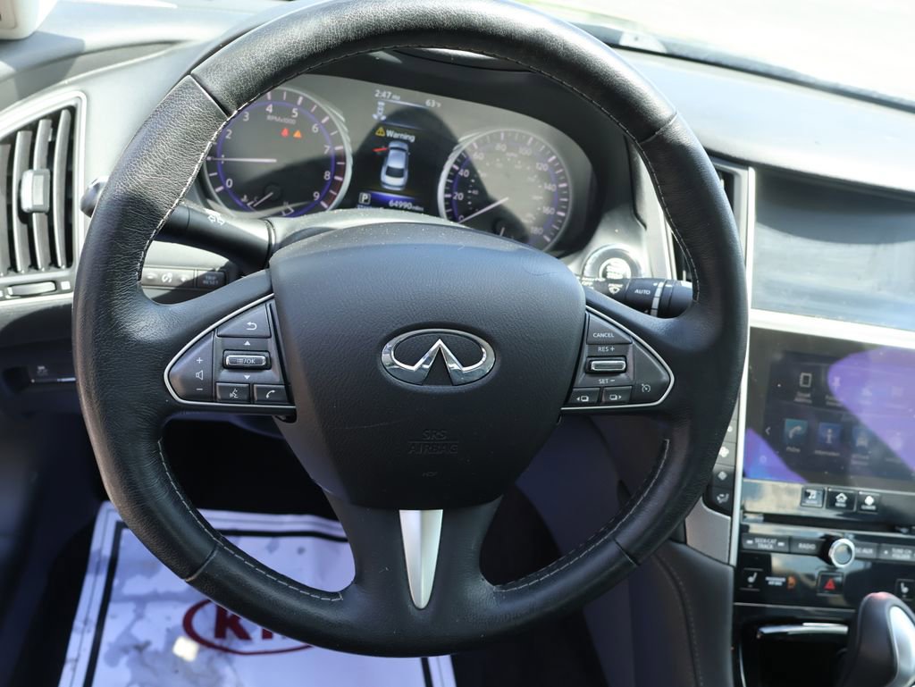 Used 2016 INFINITI Q50 3.0t Premium w/ Driver Assistance Package AWD/4WD image 25