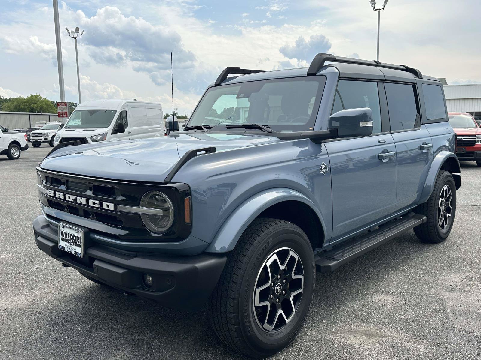 Certified 2023 Ford Bronco Outer Banks AWD/4WD image 3