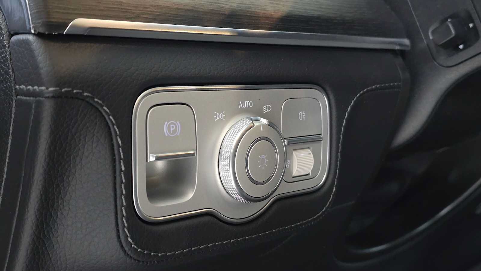 New 2026 Mercedes-Benz GLE 450 4MATIC Coupe image 25