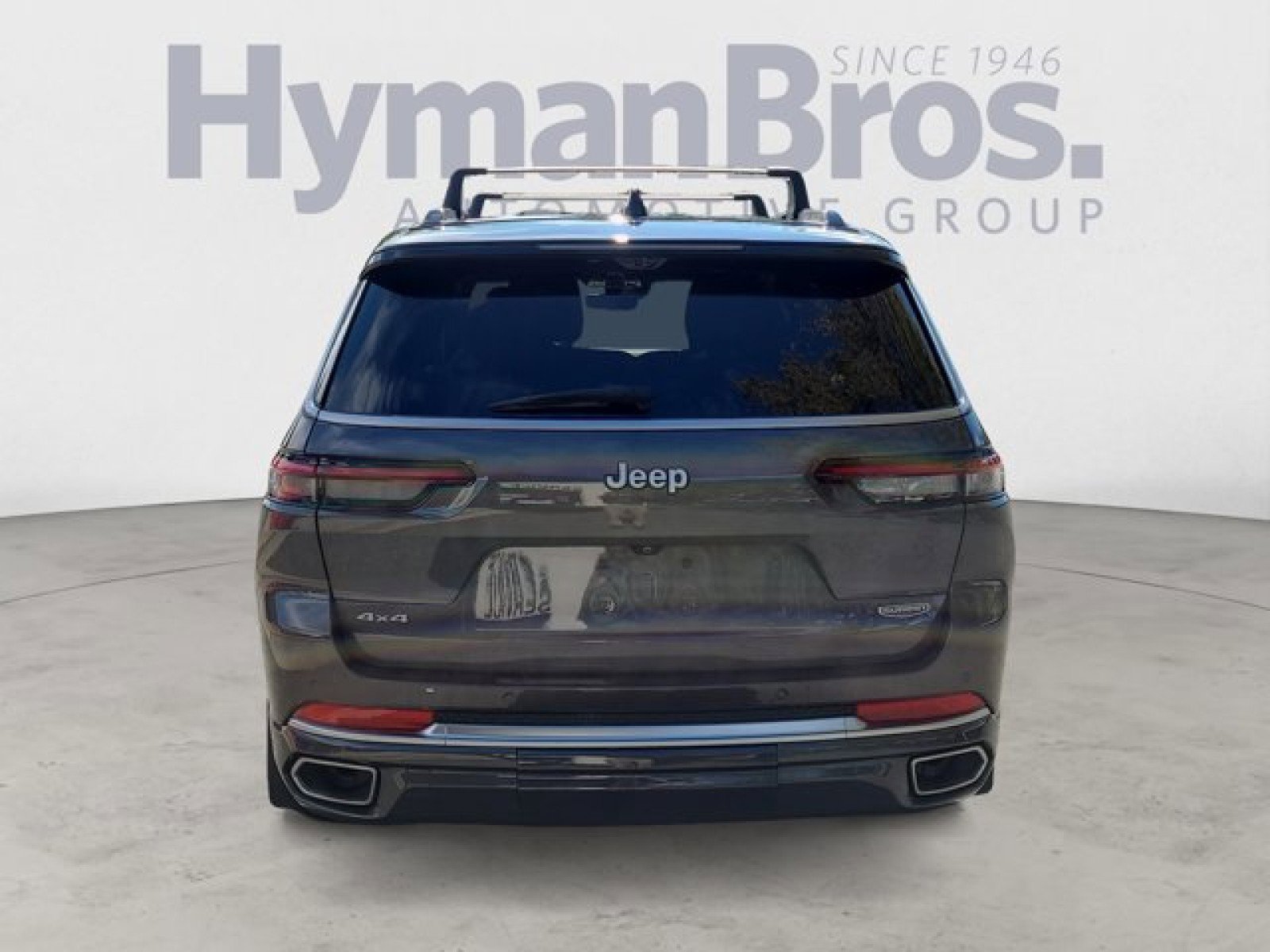 Used 2024 Jeep Grand Cherokee L Summit image 4