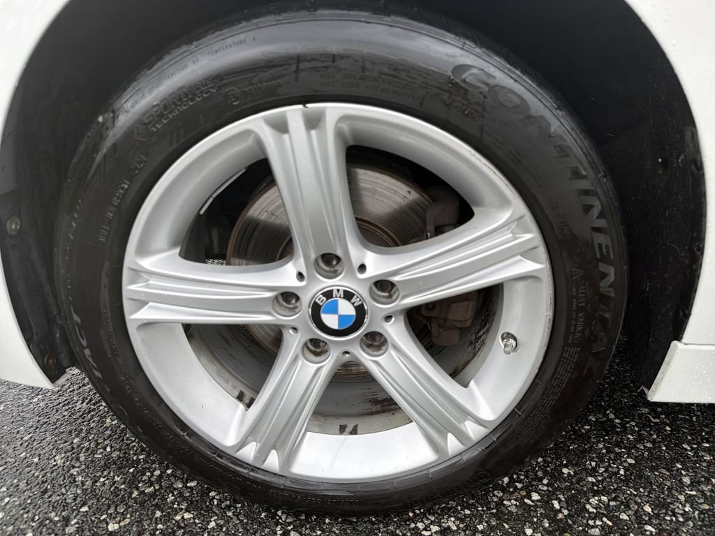 Used 2014 BMW 328i xDrive Sedan AWD/4WD image 16