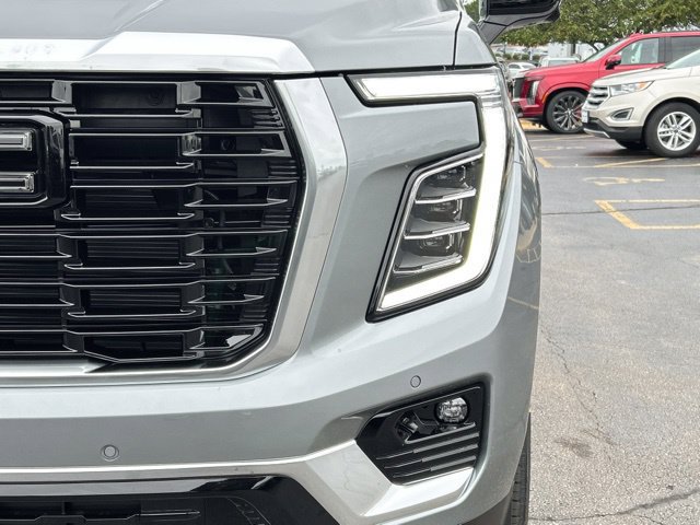 New 2027 GMC Yukon Denali w/ Denali Reserve Package AWD/4WD image 3