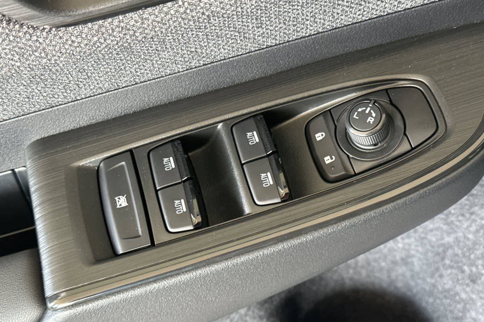 New 2026 Subaru Outback Limited AWD/4WD image 13