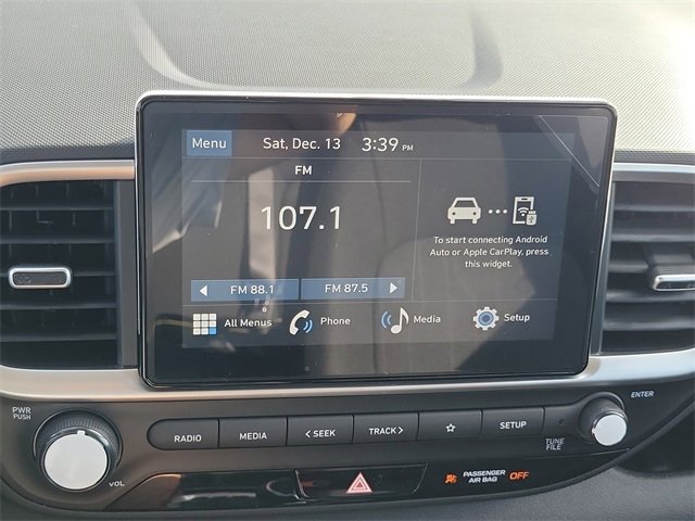 New 2026 Hyundai Venue SE image 8