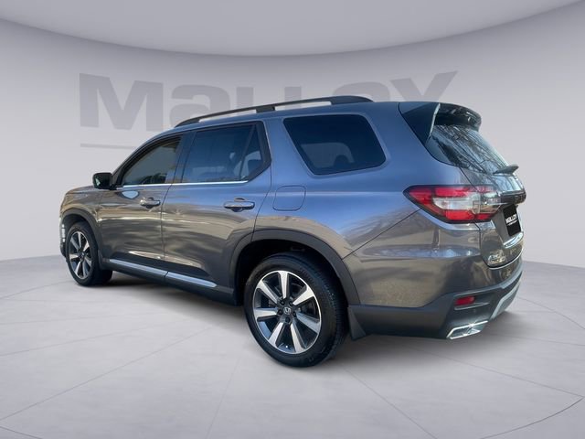 Used 2024 Honda Pilot Elite image 3