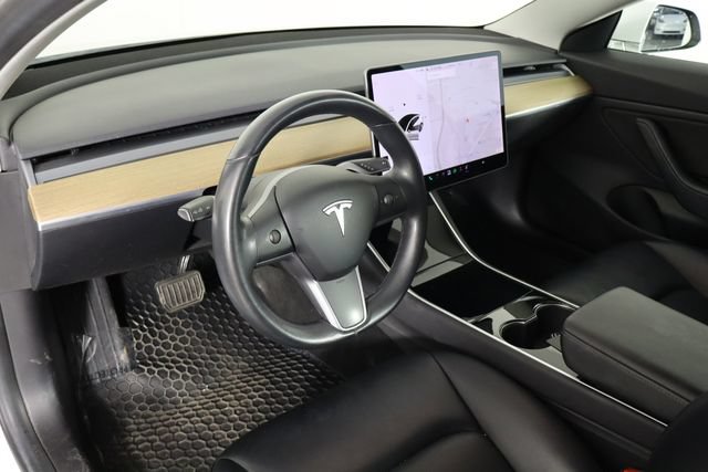Used 2019 Tesla Model 3 Long Range RWD image 18