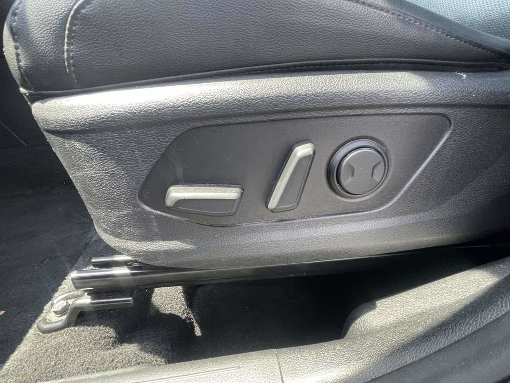 Used 2024 Kia Sportage EX FWD image 17
