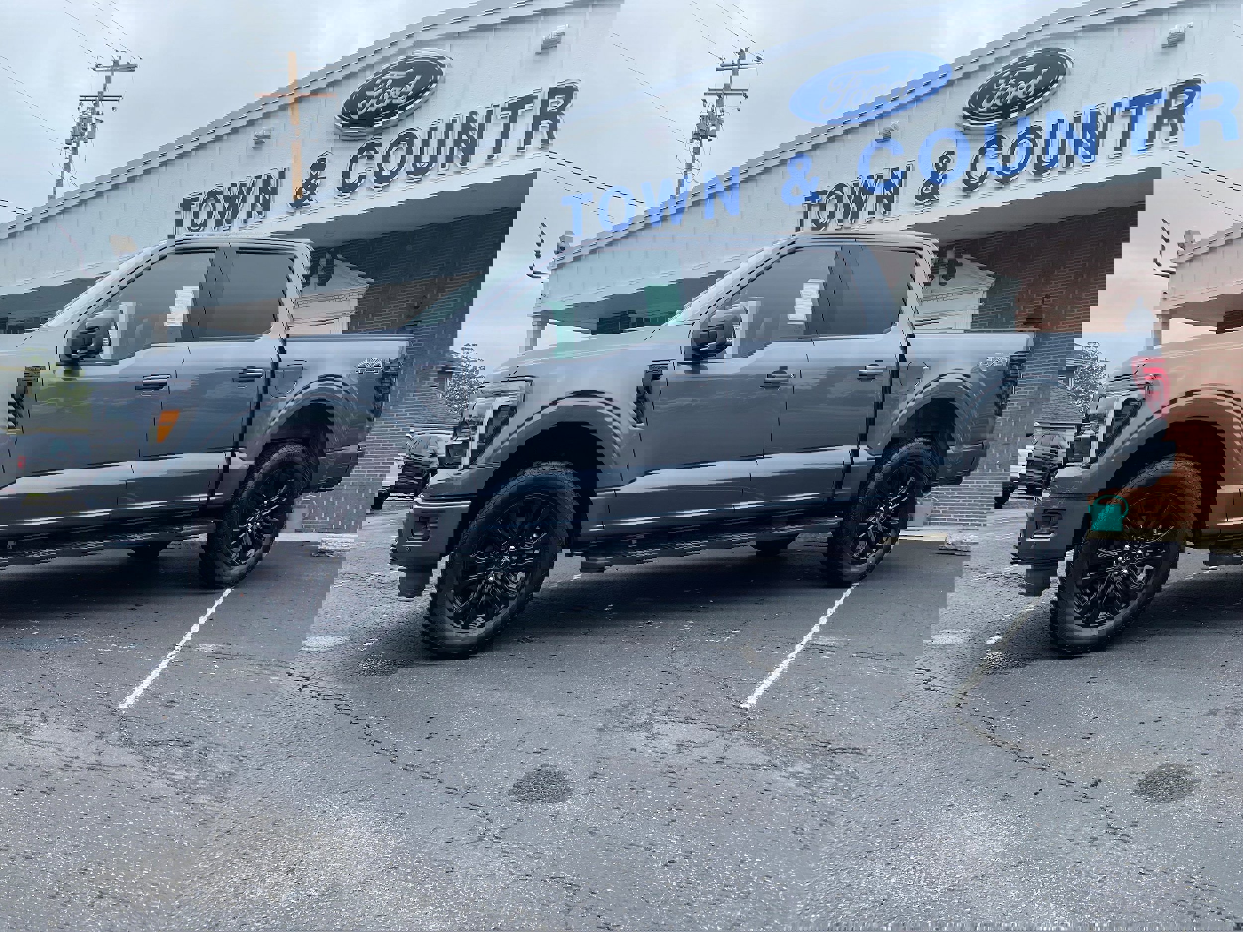 New 2025 Ford F150 Lariat image 6
