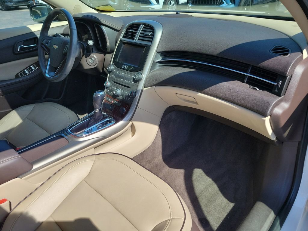 Used 2013 Chevrolet Malibu LT FWD image 33