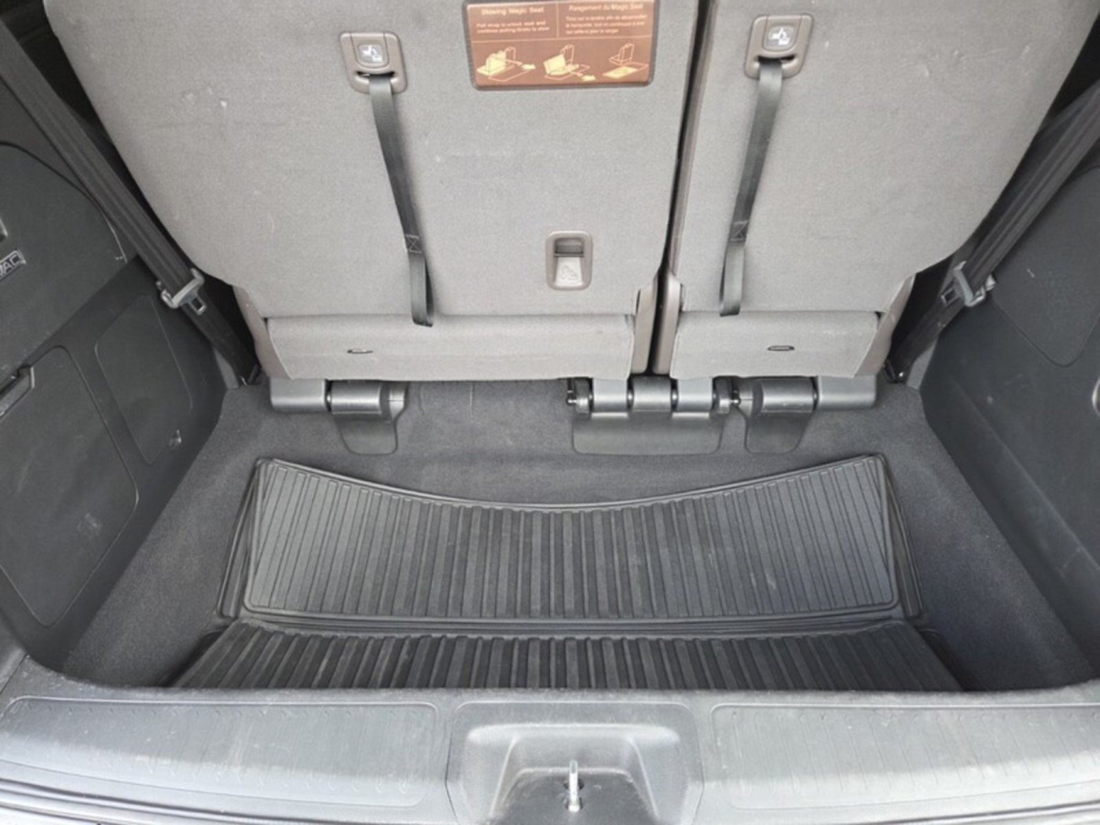 Used 2018 Honda Odyssey Touring image 18