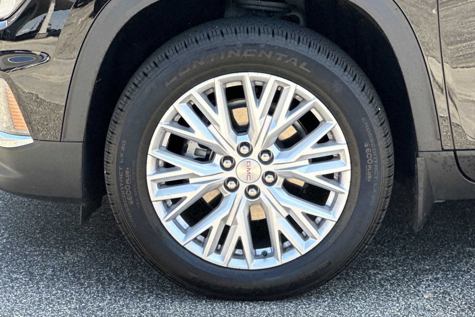 Used 2026 GMC Acadia Elevation w/ Elevation Premium Package FWD image 39