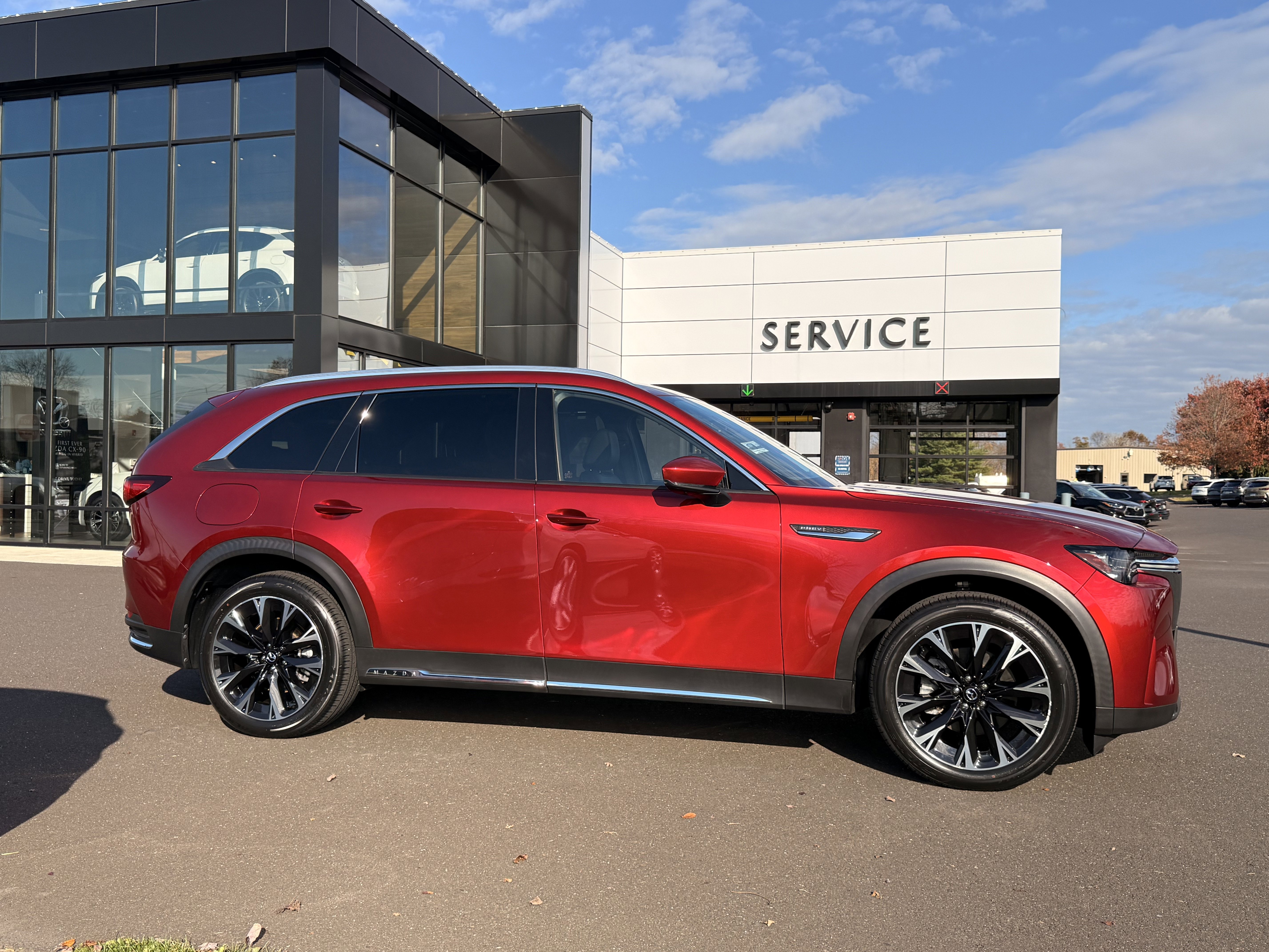 Certified 2024 MAZDA CX-90 Plug-In Hybrid w/ Premium Plus image 17