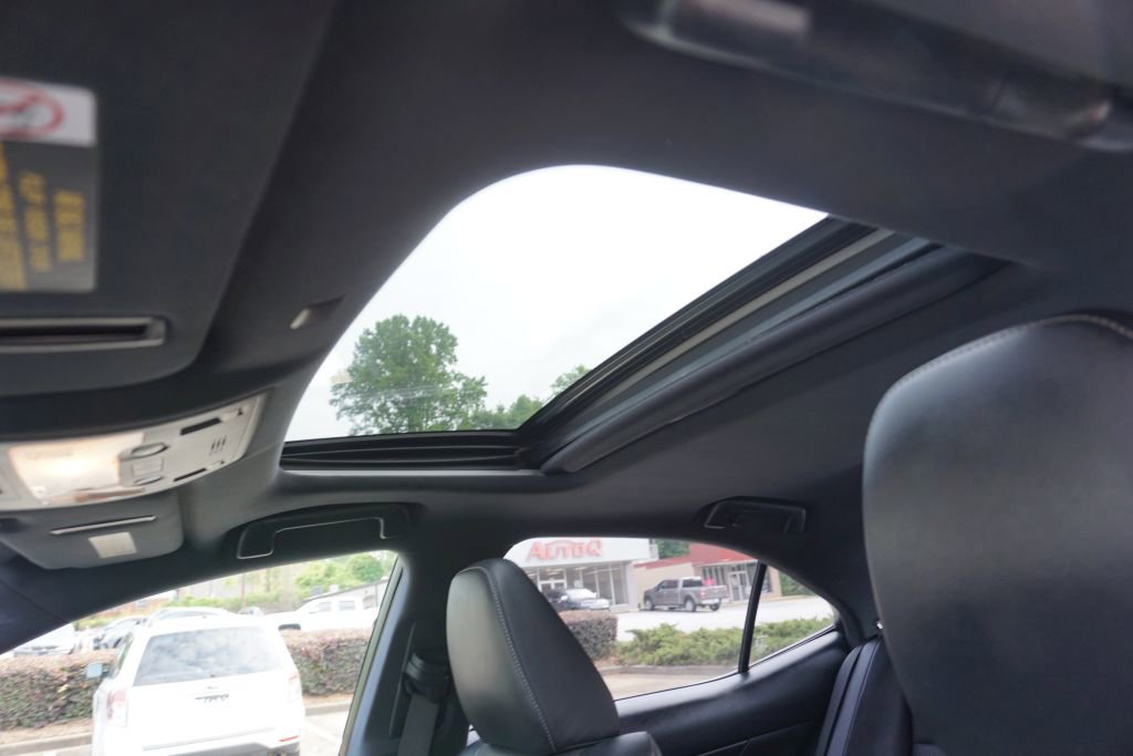 Used 2019 Lexus IS 300 F Sport w/ F Sport Package RWD image 48