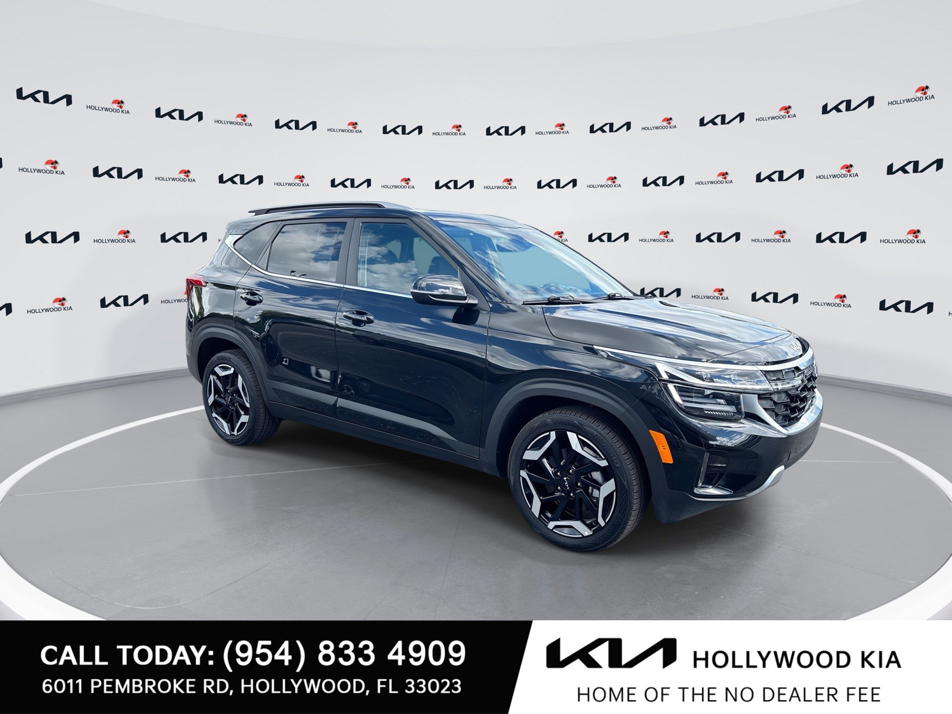 Used 2026 Kia Seltos SX w/ SX Sunroof Package AWD/4WD image 2