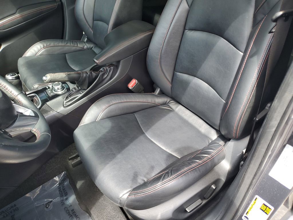 Used 2016 MAZDA MAZDA3 i Grand Touring image 21