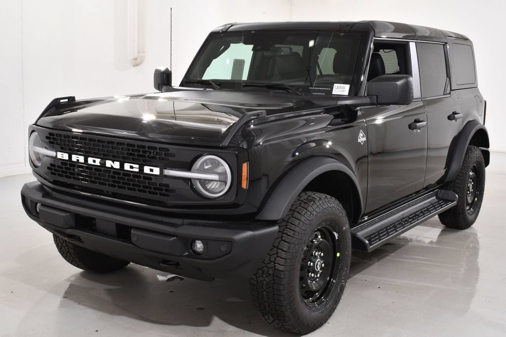 New 2026 Ford Bronco Outer Banks AWD/4WD image 2
