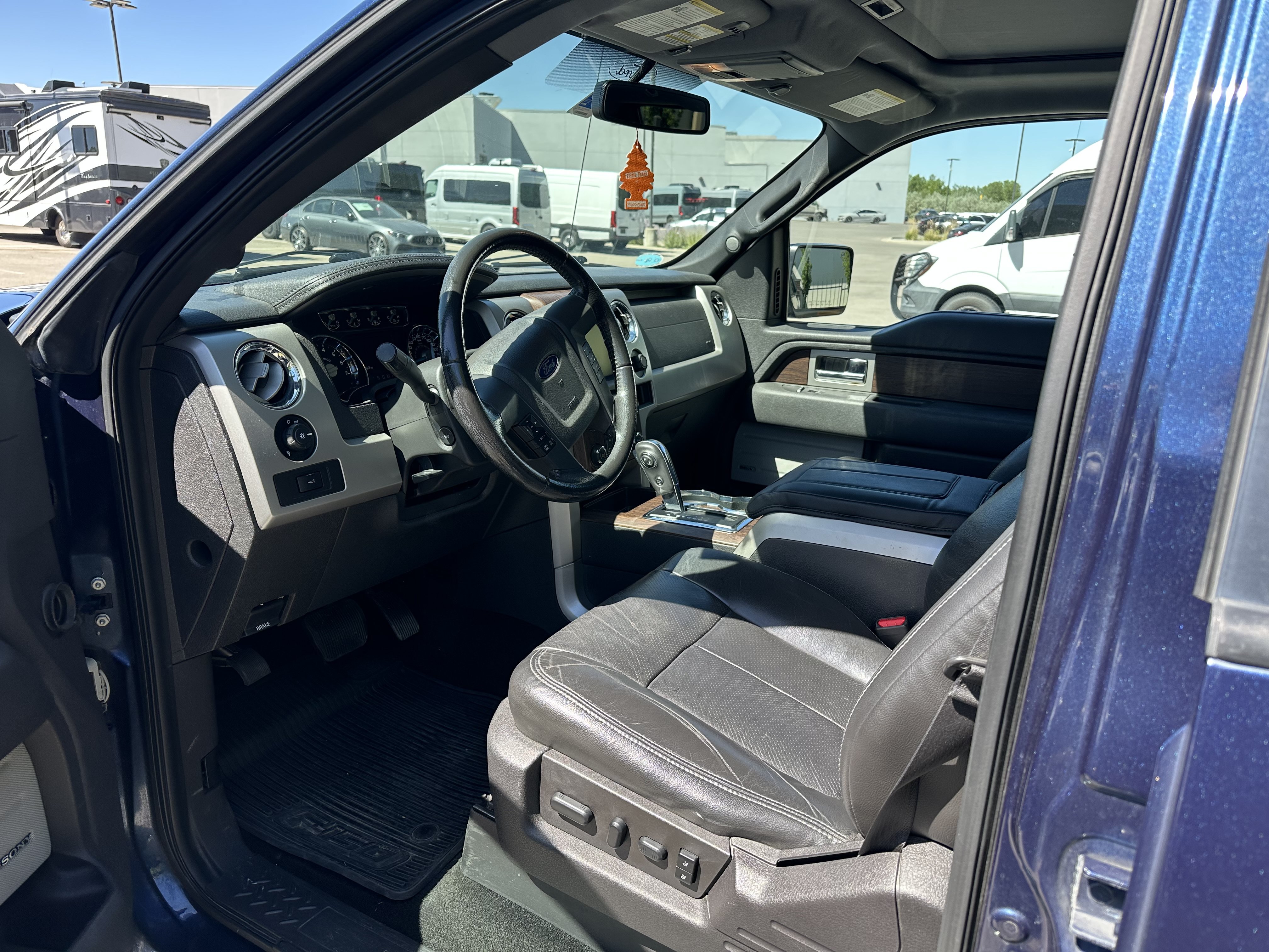 Used 2013 Ford F150 Lariat w/ Luxury Equipment Group AWD/4WD image 5