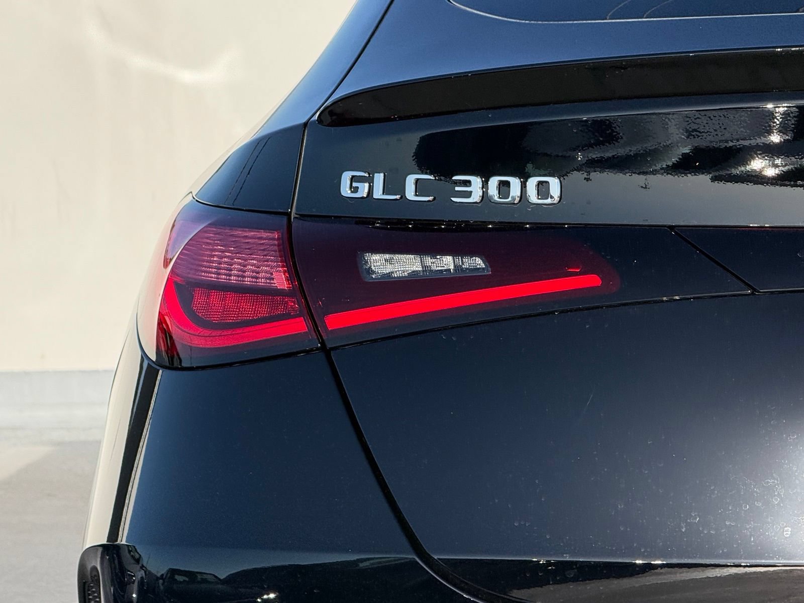New 2026 Mercedes-Benz GLC 300 4MATIC image 9