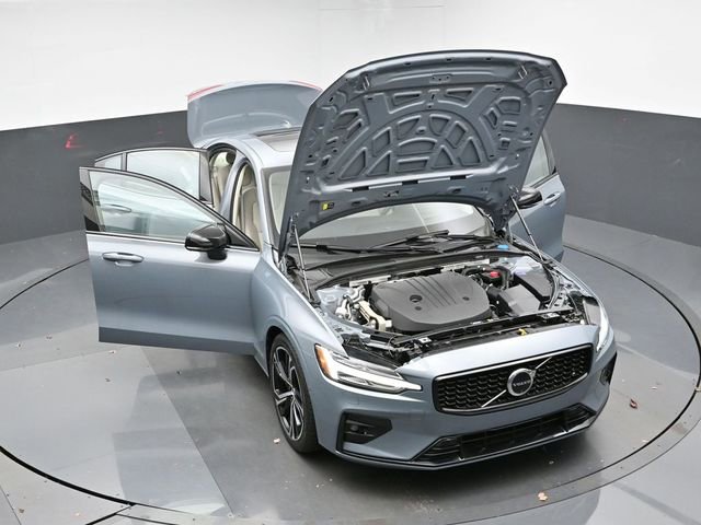 Used 2024 Volvo S60 B5 Ultimate image 49