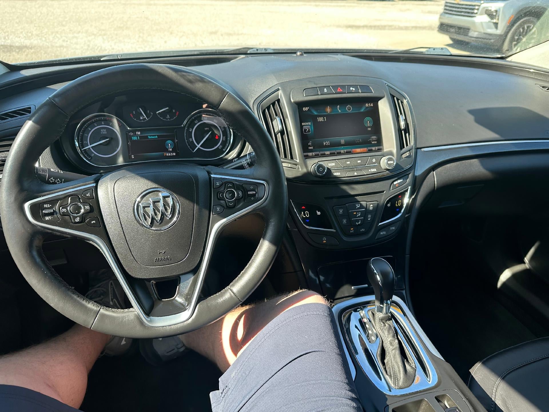 Used 2014 Buick Regal Premium FWD image 9