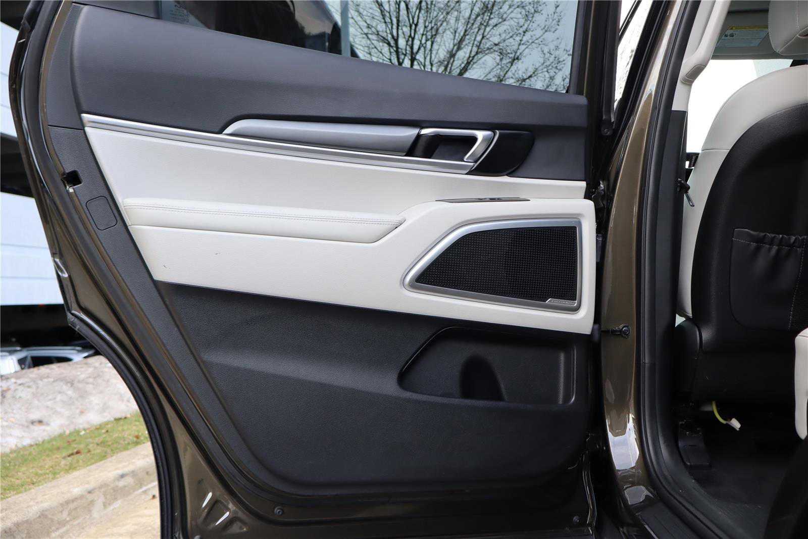 Certified 2022 Kia Telluride S image 26