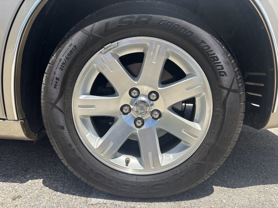 Used 2006 Chrysler 300 Touring RWD image 34